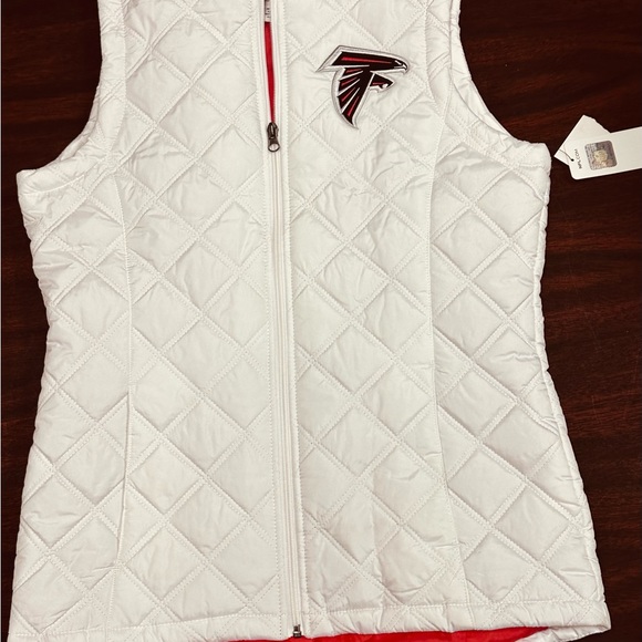 NFL Falcons White Quilted Vest - Picture 1 of 5